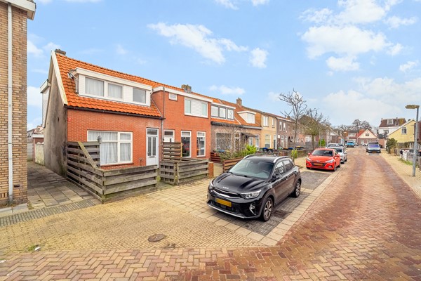Medium property photo - Bloemstraat 32, 1782 LE Den Helder